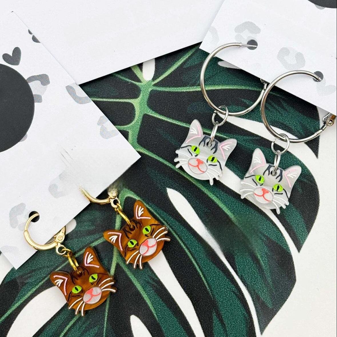 Ginger Tabby Cat Acrylic Dangle Earrings